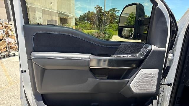 2025 Ford F-250 Super Duty XLT
