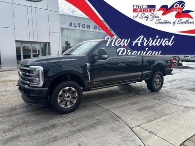 2025 Ford F-250 Super Duty 4X4 King Ranch 4DR Crew Cab 6.8 FT. SB Pickup