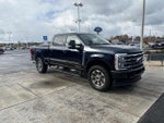 2025 F-250 Super Duty Thumbnail 4