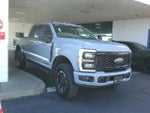 2025 F-250 Super Duty Thumbnail 1