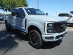 2025 F-250 Super Duty Thumbnail 4