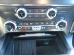 2025 F-250 Super Duty Thumbnail 13