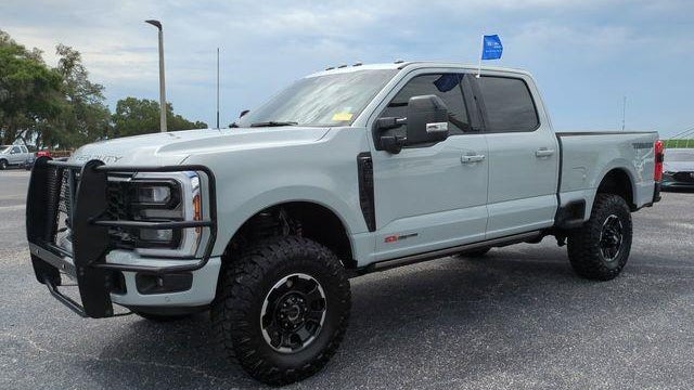 2025 Ford F-250 Super Duty XLT