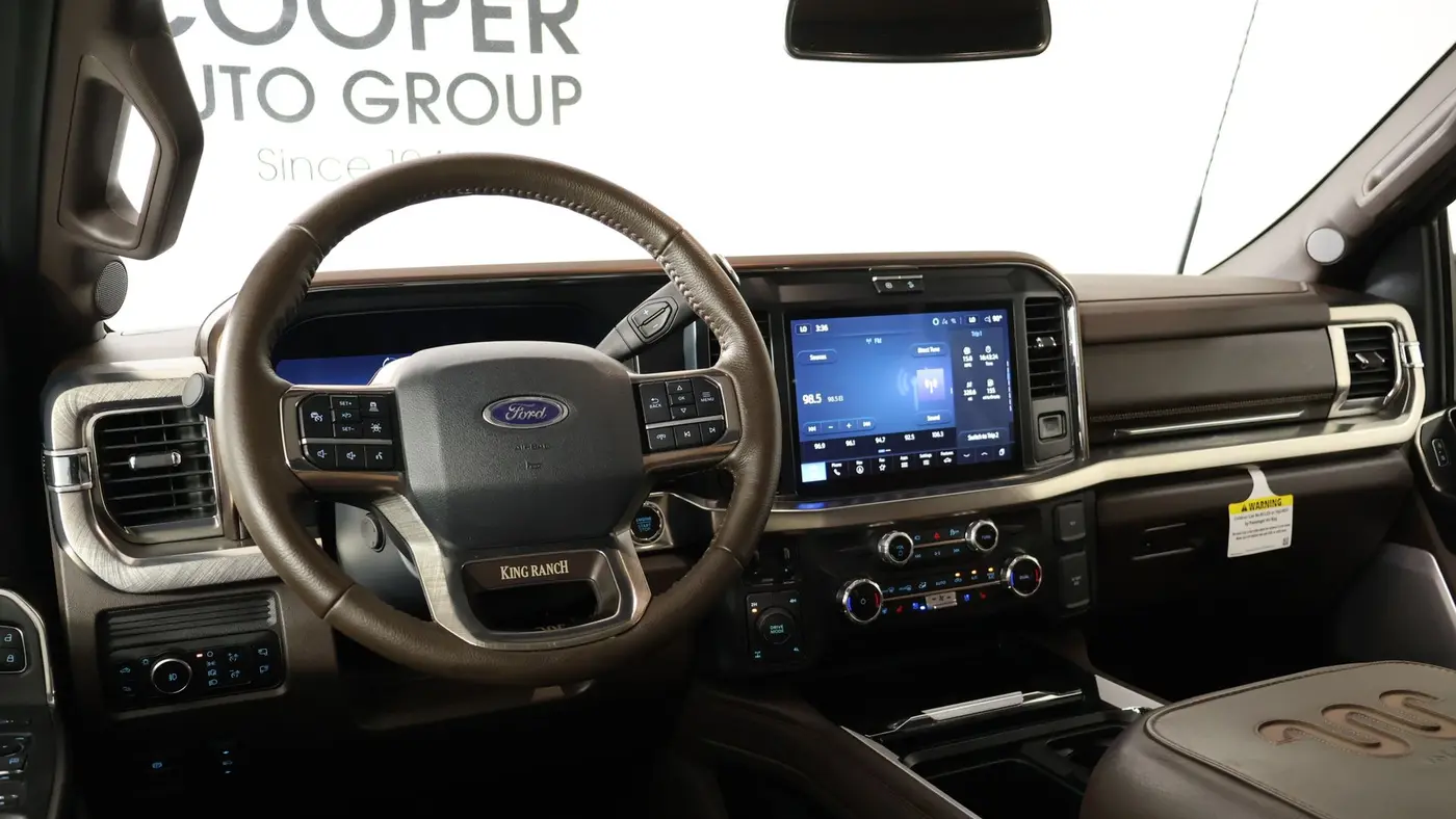2025 Ford F-250 Super Duty XLT