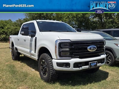 2025 Ford F-250 Super Duty 4X4 Platinum 4DR Crew Cab 6.8 FT. SB Pickup