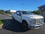 2023 F-250 Super Duty Thumbnail 3