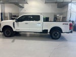 2023 F-250 Super Duty Thumbnail 8