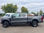 2024 F-250 Super Duty Thumbnail 2