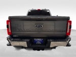 2025 F-250 Super Duty Thumbnail 3