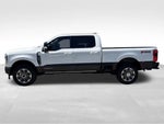 2025 F-250 Super Duty Thumbnail 3