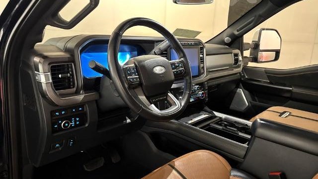 2024 Ford F-250 Super Duty Platinum