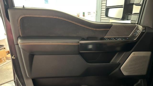 2024 Ford F-250 Super Duty Platinum