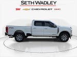 2024 F-250 Super Duty Thumbnail 8