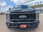 2024 F-250 Super Duty Thumbnail 2