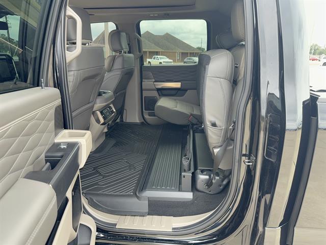 2025 Ford F-250