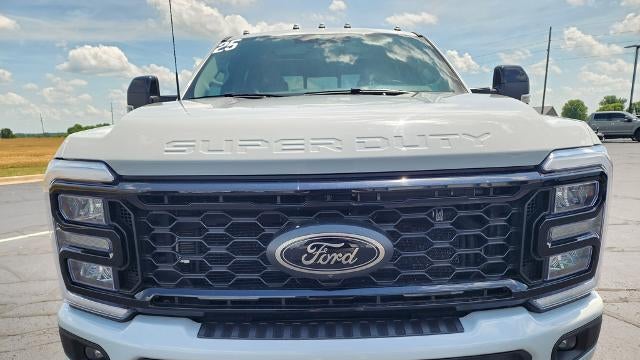 2025 Ford F-250 Super Duty XLT