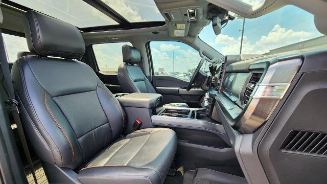 2025 Ford F-250 Super Duty XLT