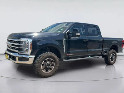 2025 Ford F-250 Super Duty 4X4 Lariat 4DR Crew Cab 6.8 FT. SB Pickup
