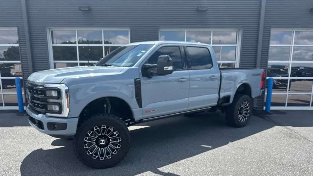 Preowned 2024 Ford F-250 Super Duty Platinum for Sale