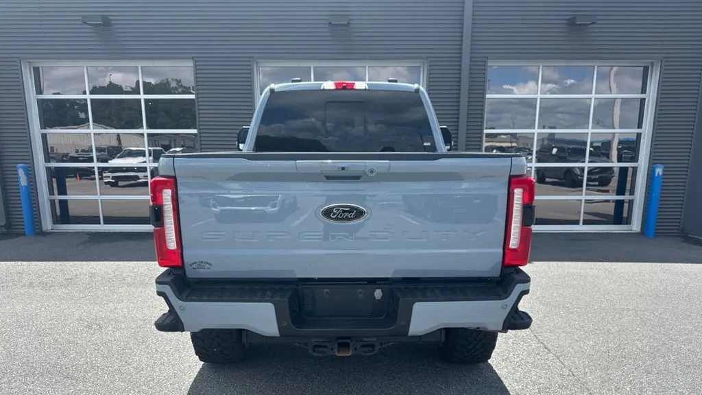 2024 Ford F-250 Super Duty Platinum