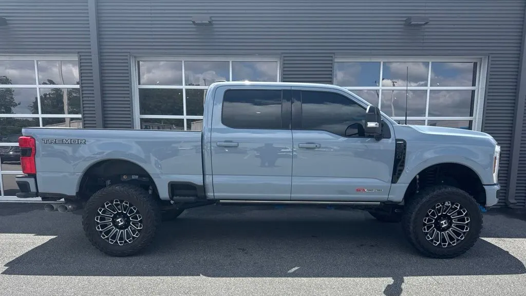 2024 Ford F-250 Super Duty Platinum