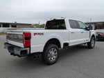 2024 F-250 Super Duty Thumbnail 3