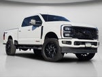 2025 F-250 Super Duty Thumbnail 3