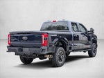 2025 F-250 Super Duty Thumbnail 4