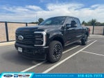 2025 F-250 Super Duty Thumbnail 1