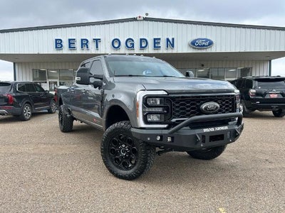 2025 Ford F-250 Super Duty 4X4 Lariat 4DR Crew Cab 6.8 FT. SB Pickup