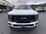 2025 F-250 Super Duty Thumbnail 3