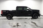 2023 F-250 Super Duty Thumbnail 2