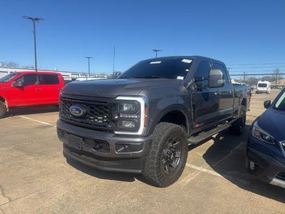 2023 Ford F-250 Super Duty 4X4 Lariat 4DR Crew Cab 6.8 FT. SB Pickup
