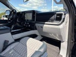 2024 F-250 Super Duty Thumbnail 12