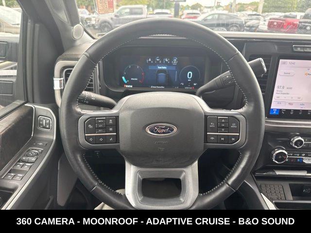 2024 Ford F-250 Super Duty Lariat — photo 1 of 12