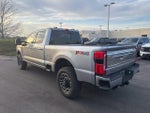 2024 F-250 Super Duty Thumbnail 4