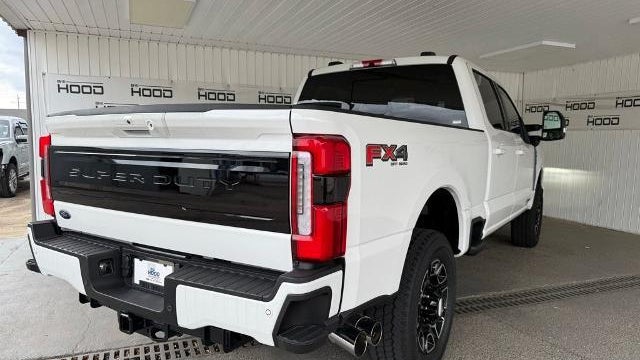 2025 Ford F-250 Super Duty XLT