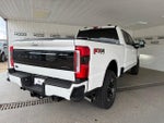 2025 F-250 Super Duty Thumbnail 23