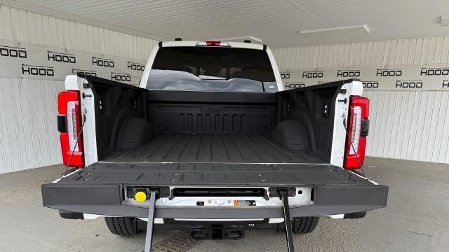 2025 Ford F-250 Super Duty XLT