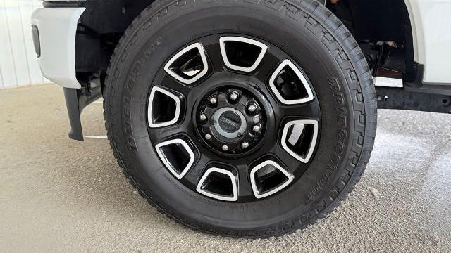 2025 Ford F-250 Super Duty XLT