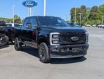 2025 F-250 Super Duty Thumbnail 1