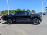 2025 F-250 Super Duty Thumbnail 3