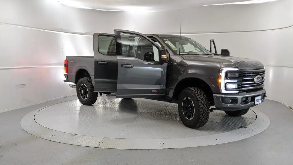2025 Ford F-250 Super Duty King Ranch