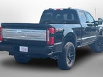 2025 F-250 Super Duty Thumbnail 11