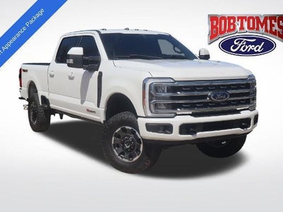 2023 Ford F-250 Super Duty 4X4 Lariat 4DR Crew Cab 8 FT. LB Pickup