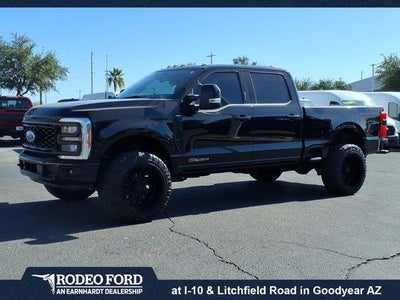 2023 Ford F-250 Super Duty 4X4 Lariat 4DR Crew Cab 8 FT. LB Pickup
