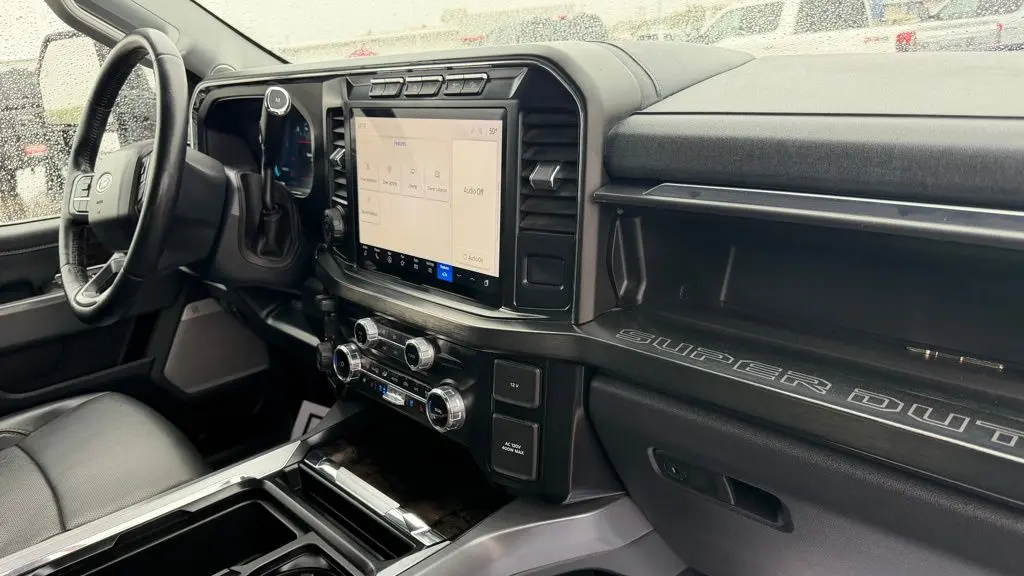 2024 Ford F-250 Super Duty Lariat
