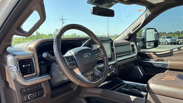 2024 Ford F-250 Super Duty Platinum