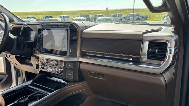 2024 Ford F-250 Super Duty Platinum