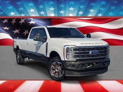 2024 Ford F-250 Super Duty 4X4 Lariat 4DR Crew Cab 8 FT. LB Pickup